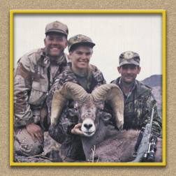 yellowhorn outfitters arizona hunting yellowhorn outfitters arizona bighorn sheep guiding outfitting deer elk antelope photography