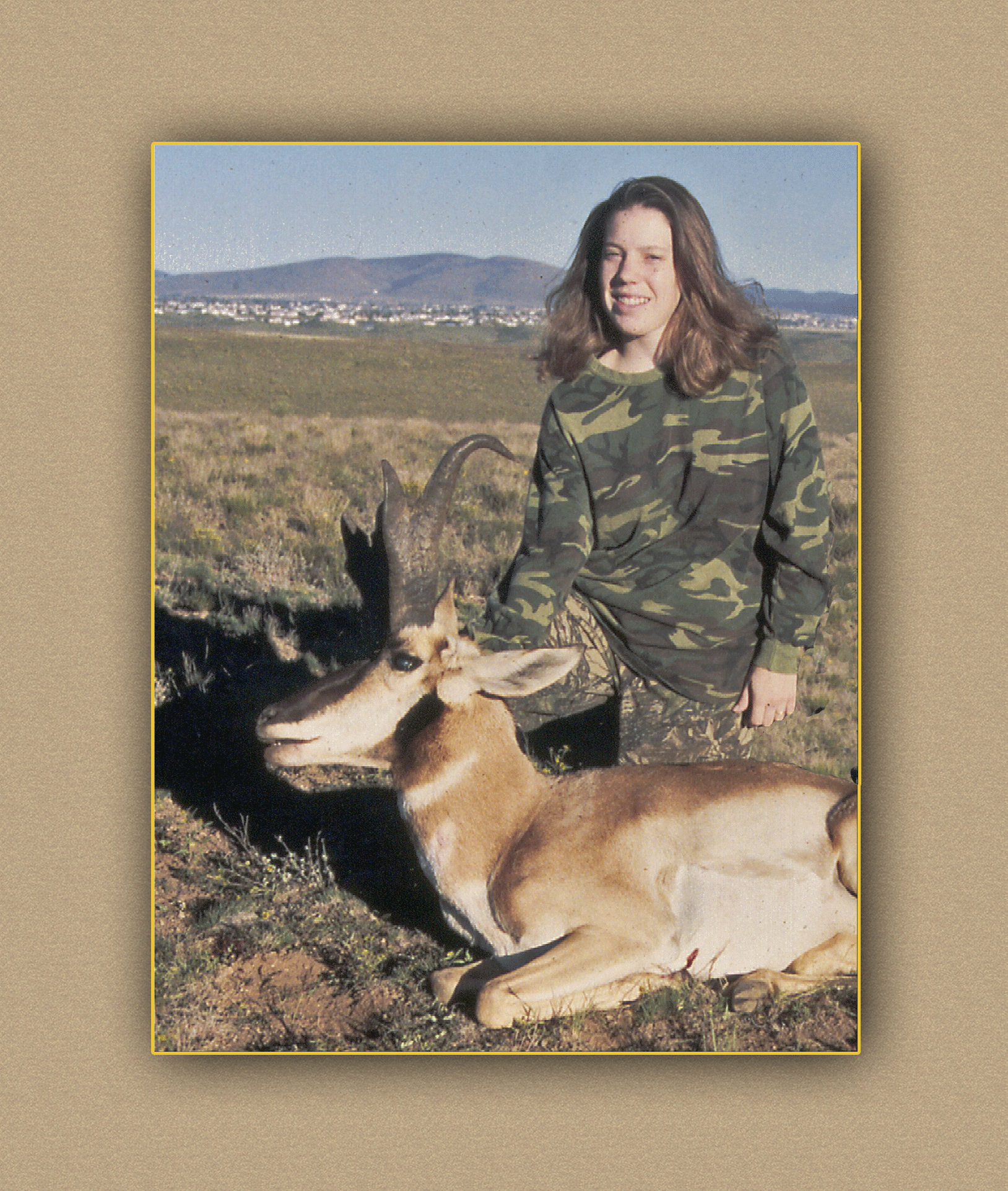 hunting yellowhorn bighorn sheep guiding outfitting deer elk antelope phototgraphy