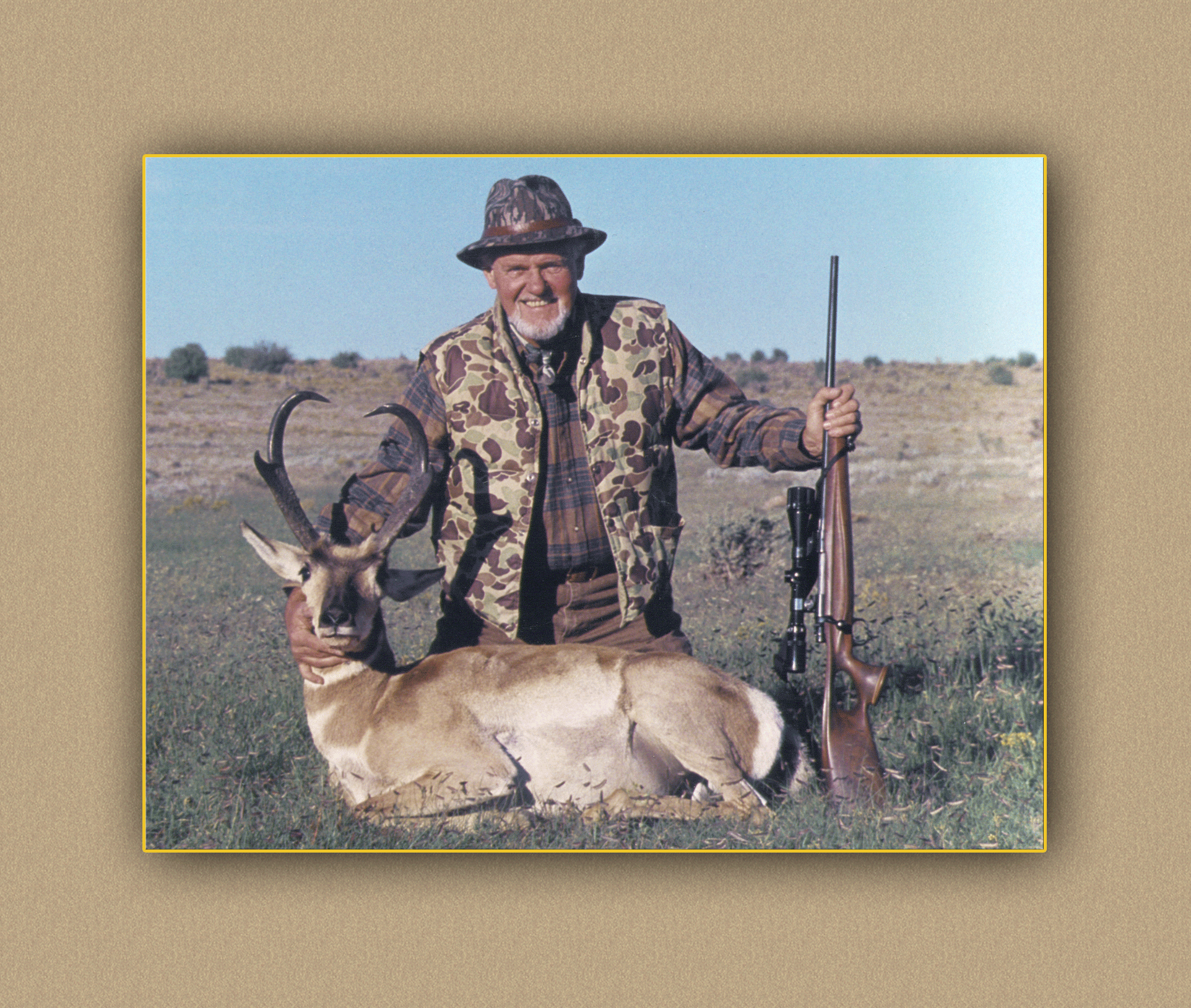arizona hunting yellowhorn arizona bighorn sheep guiding outfitting deer elk antelope photography