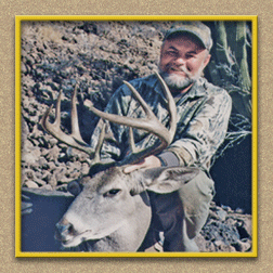 hunting yellowhorn bighorn sheep guiding outfitting deer elk antelope photography