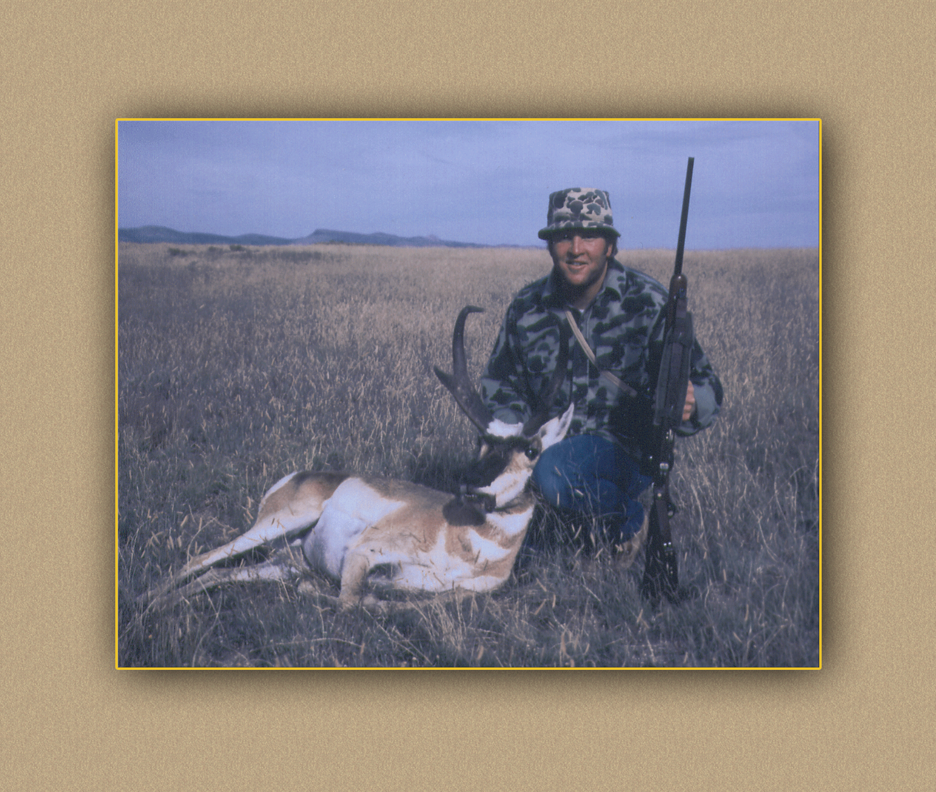 arizona hunting yellowhorn arizona bighorn sheep guiding outfitting deer elk antelope photography